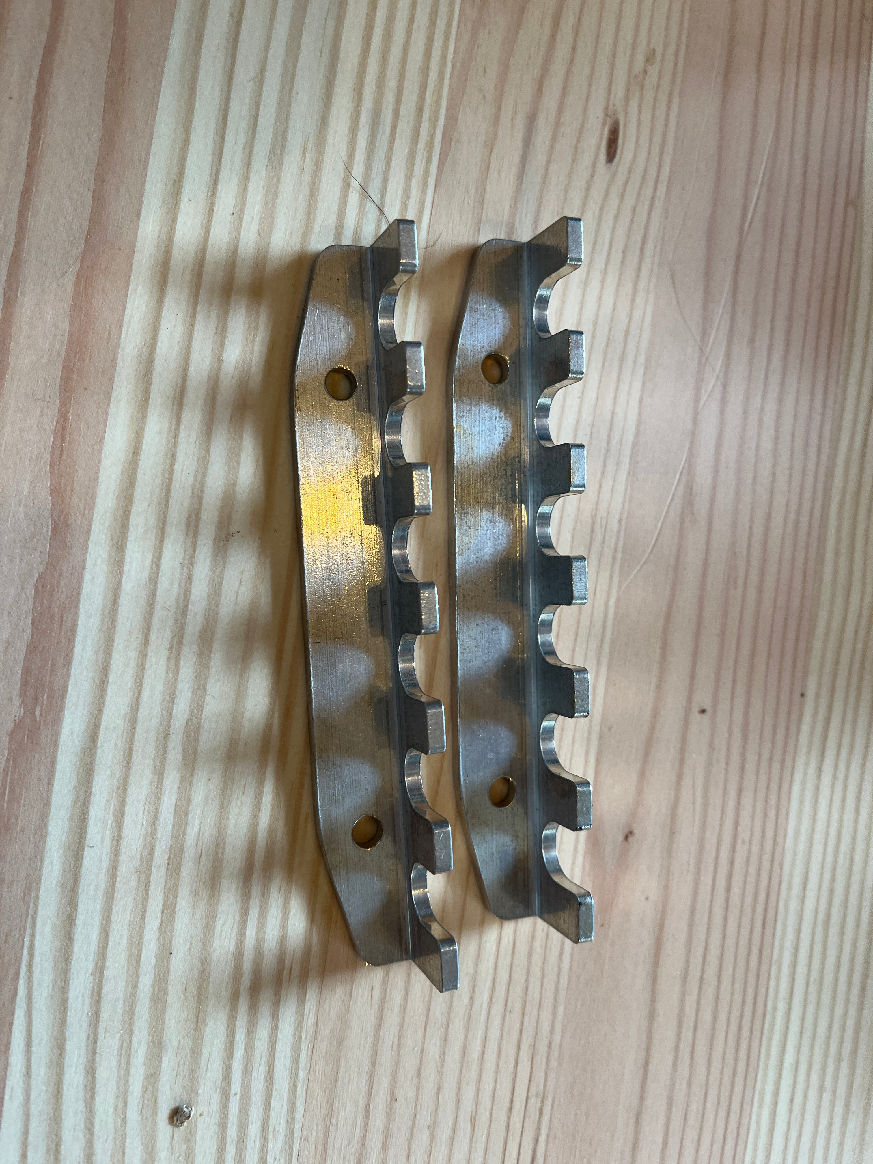 Milan Seat Rails