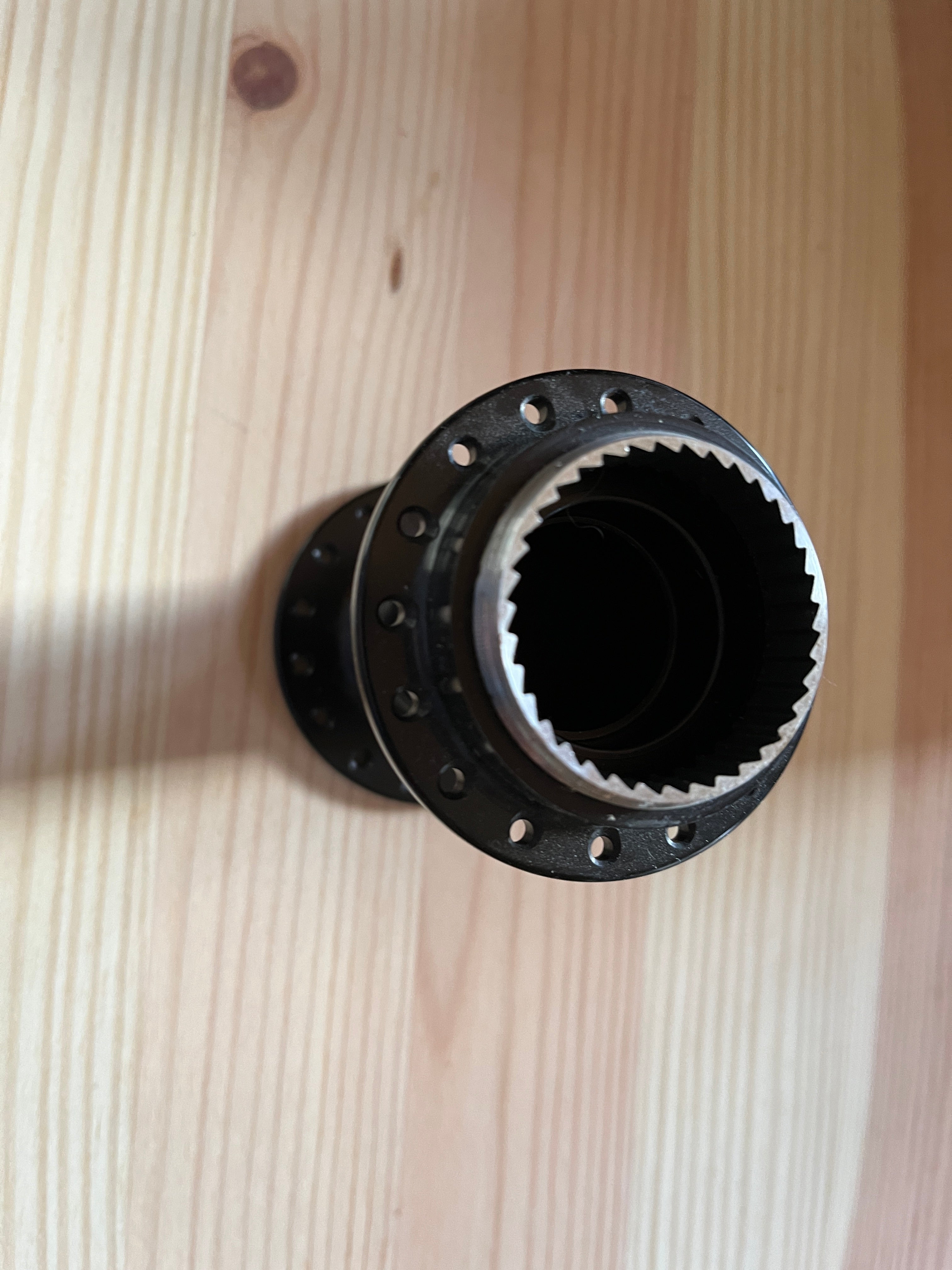 Replacement freehub with pawls